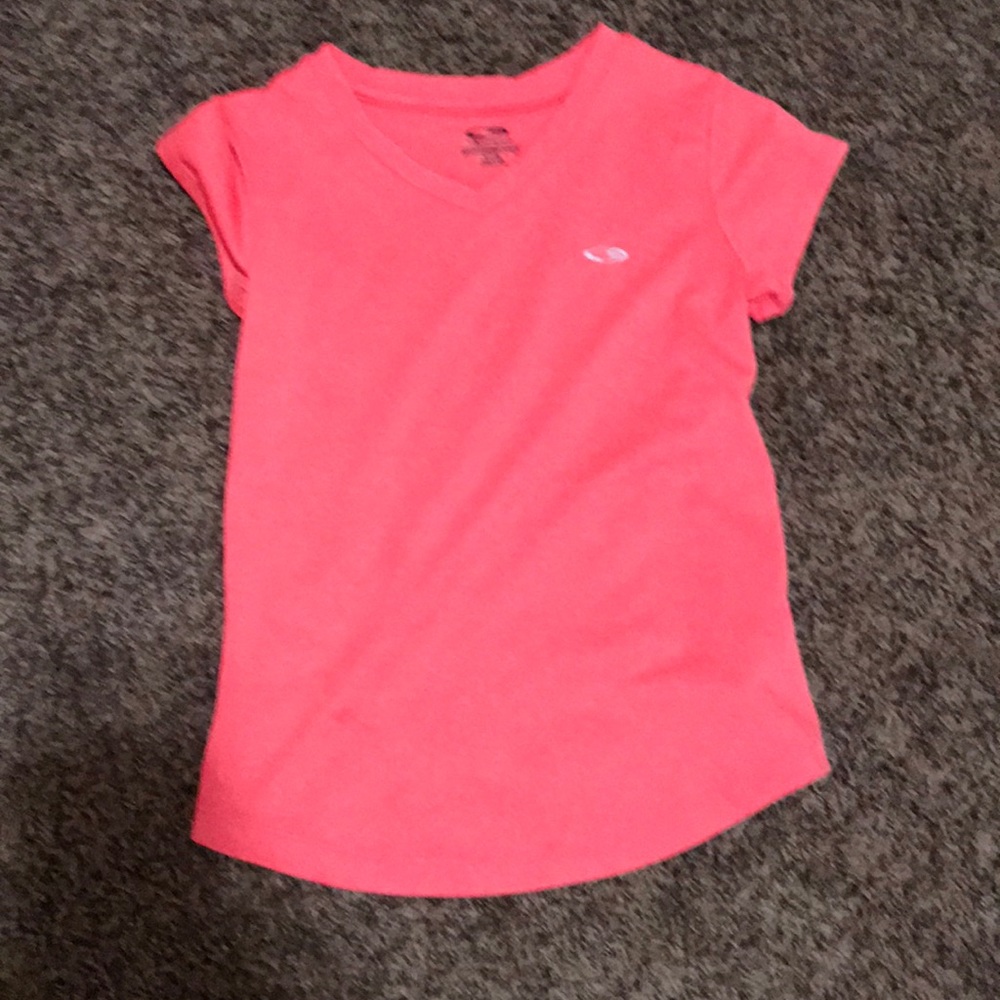 Super cute coral exercise tee